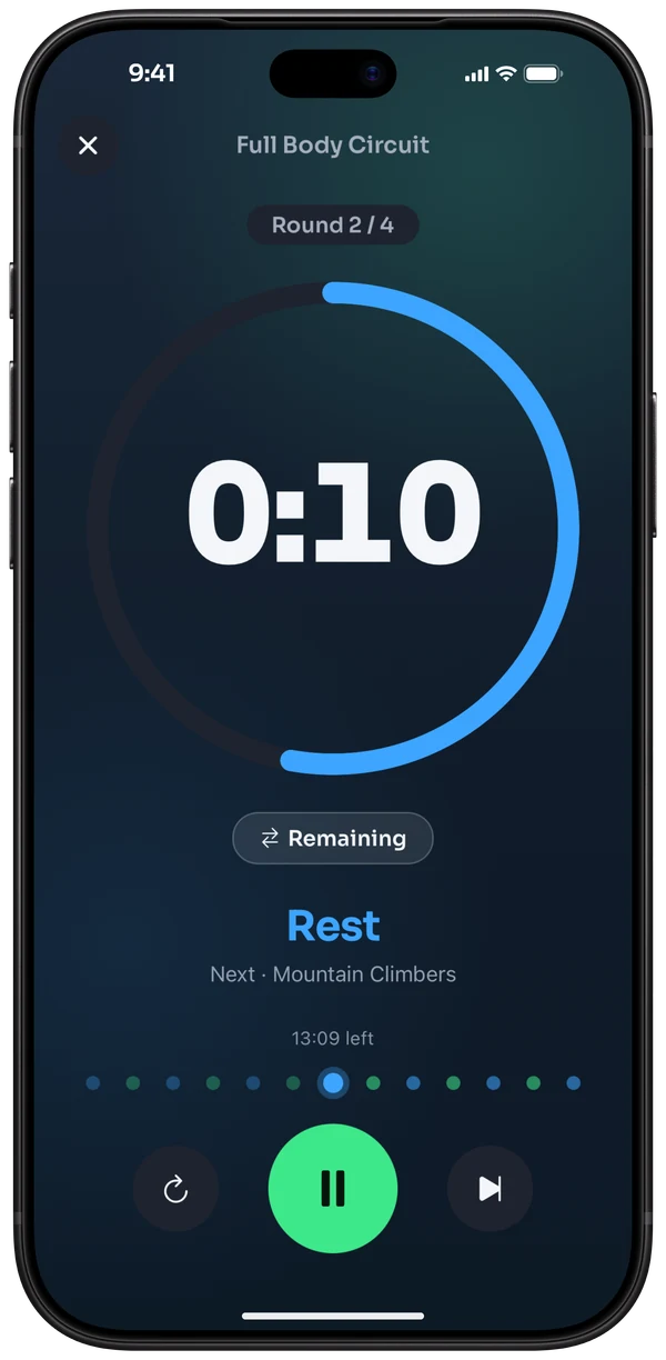 The rest phase: a blue ring at 0:10, with Mountain Climbers shown as the next interval
